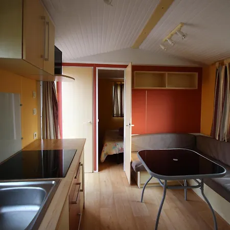 Land's Hause Par La Conciergerie Francaise Emplacement E2a Apartmán *